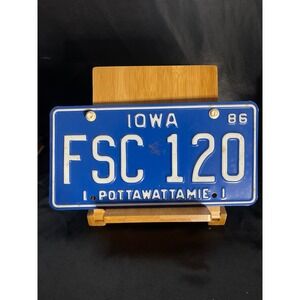 Vintage 1986 Iowa License Plate Pottawattamie County Blue White FSC 120 Decor